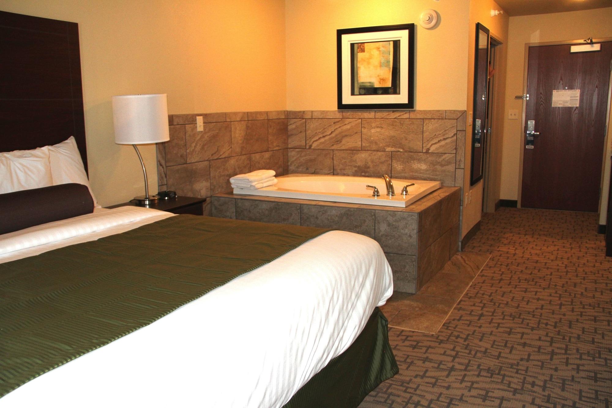 Cobblestone Hotel & Suites - เดวิลส์เลค ภายนอก รูปภาพ